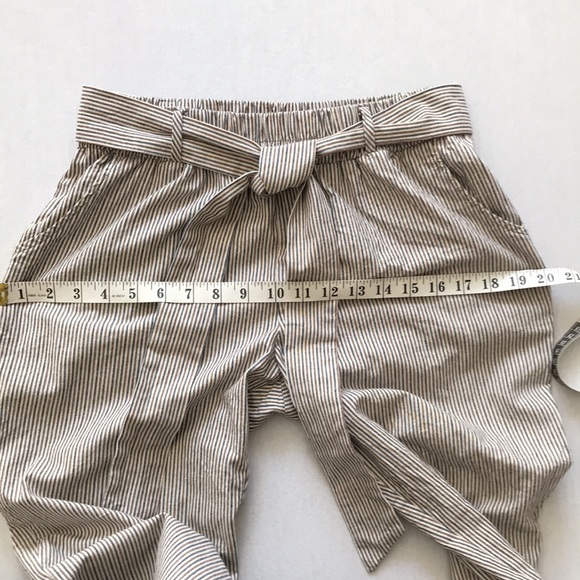 Final Touch Striped Cropped Pants (M) - Picture 6 of 8